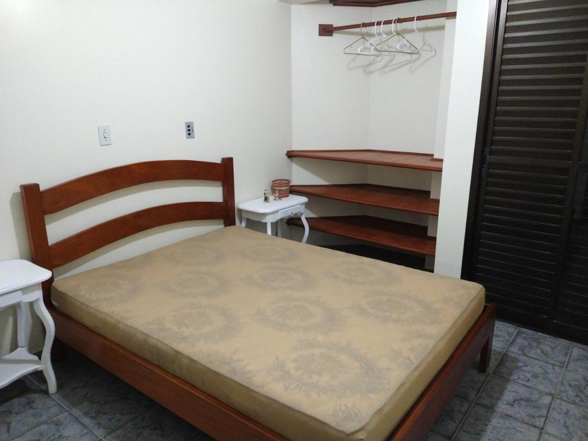 Ubatuba - Praia Grande - 2 Quadras Da Praia Ngoại thất bức ảnh