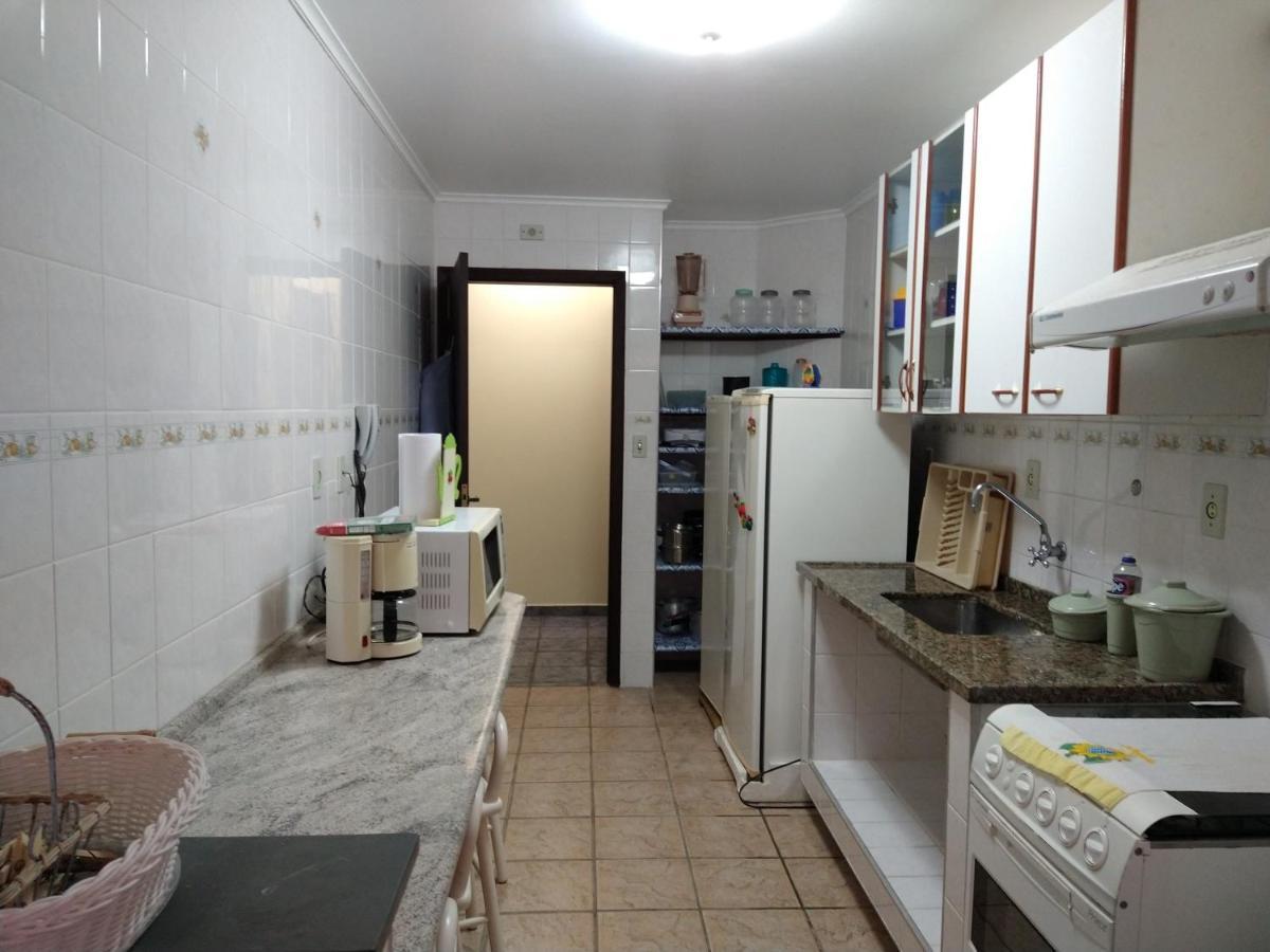 Ubatuba - Praia Grande - 2 Quadras Da Praia Ngoại thất bức ảnh